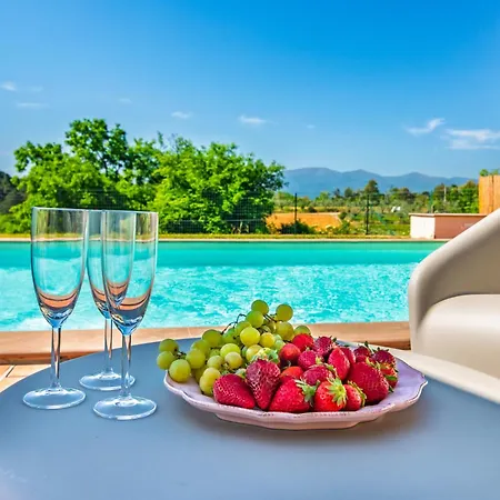 Con Piscina Immersa Nel - - Horizonte Selections Villa